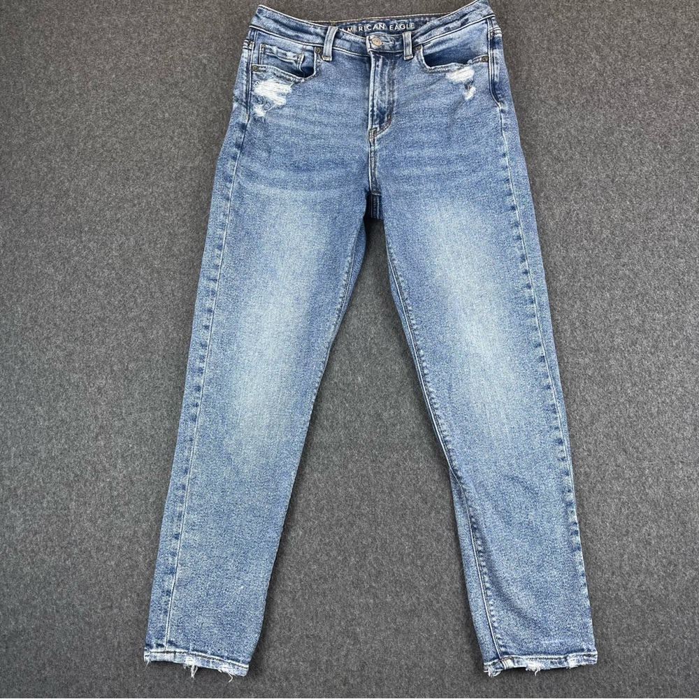 American Eagle Womens Distressed Mom Jeans Size 4 Regular Medium Wash Stretch